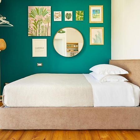Tropical Micro Studio With Terrace And Duomo Views Milán Exterior foto