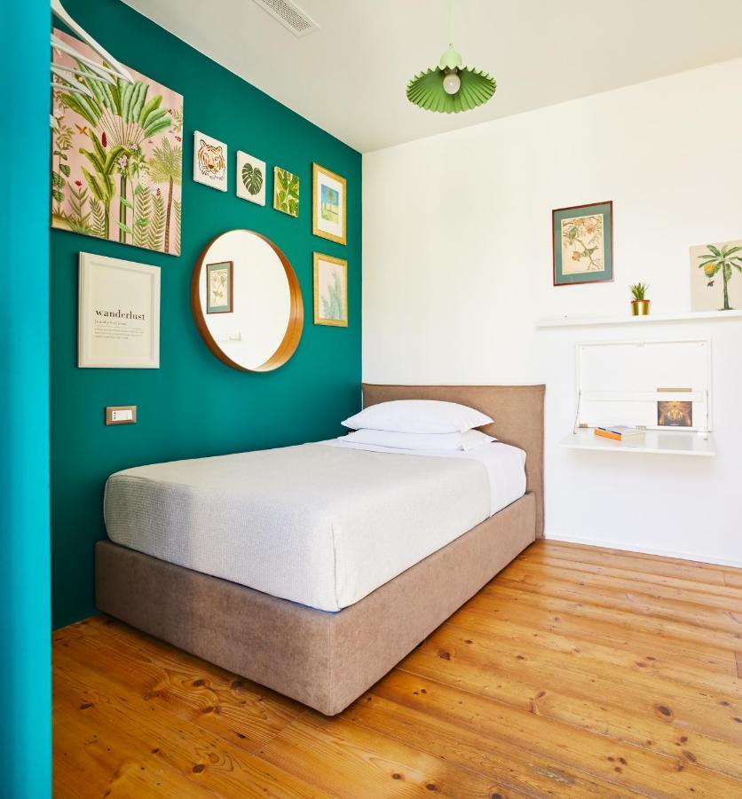Tropical Micro Studio With Terrace And Duomo Views Milán Exterior foto