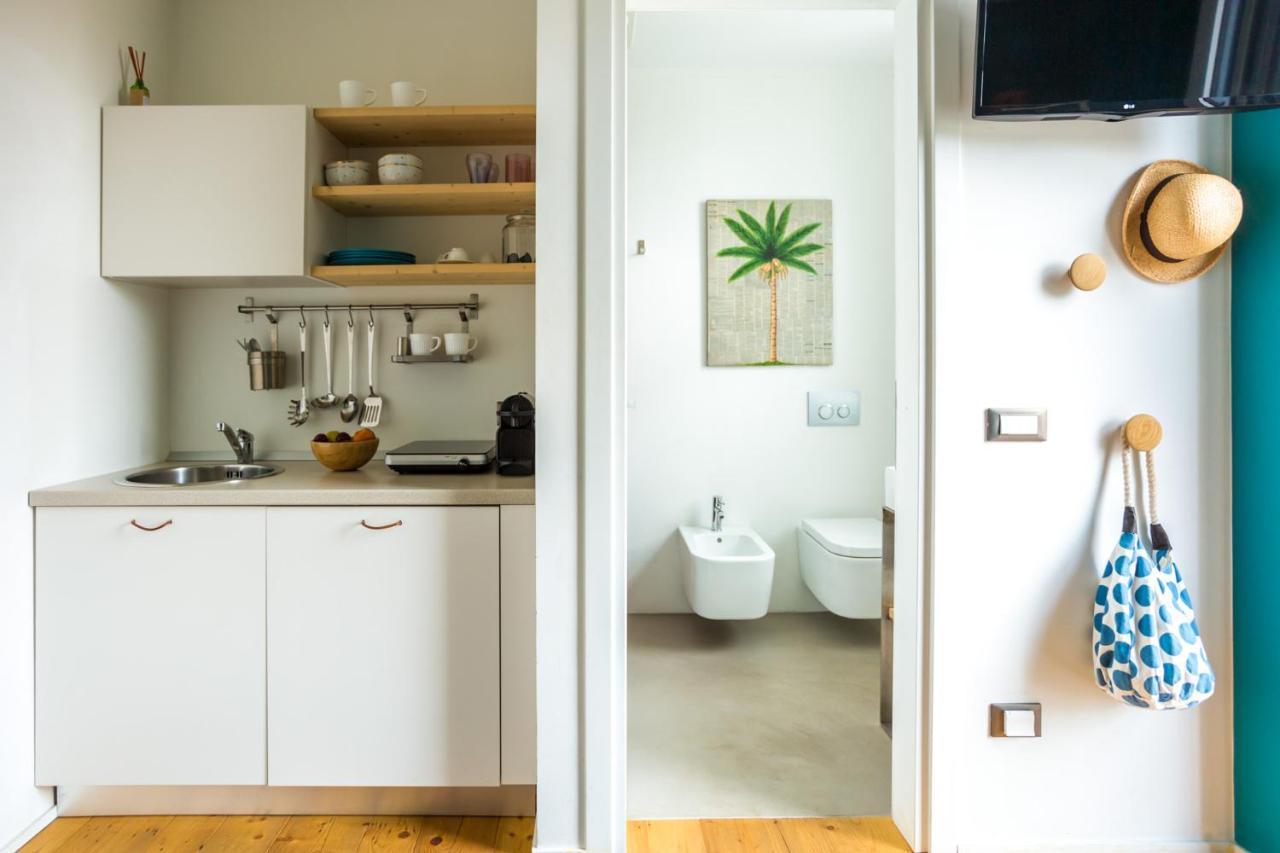 Tropical Micro Studio With Terrace And Duomo Views Milán Exterior foto